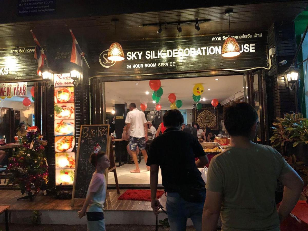 Sky Silk Decoration House Hotel Patong Buitenkant foto