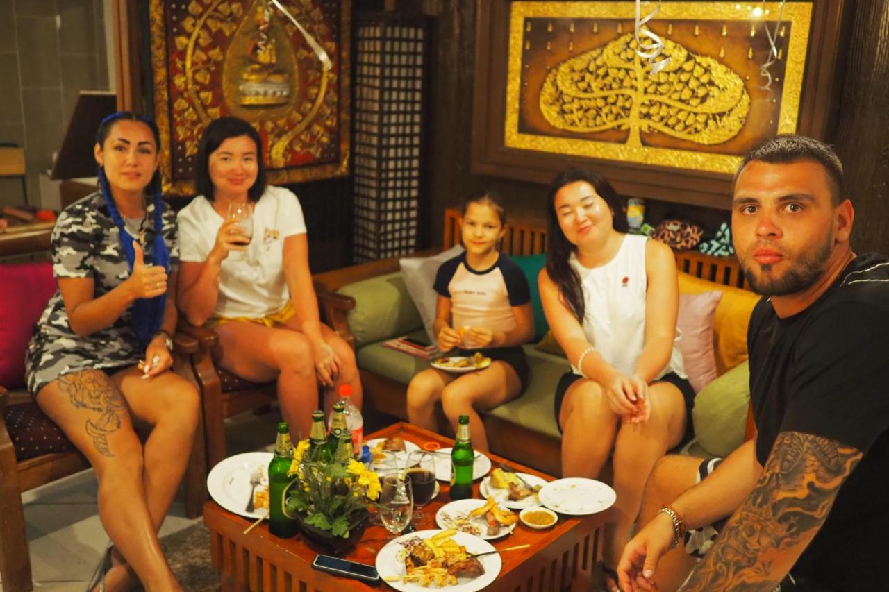 Sky Silk Decoration House Hotel Patong Buitenkant foto