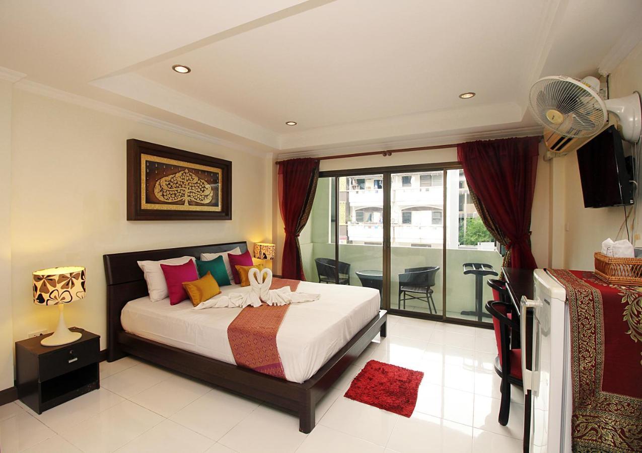 Sky Silk Decoration House Hotel Patong Buitenkant foto