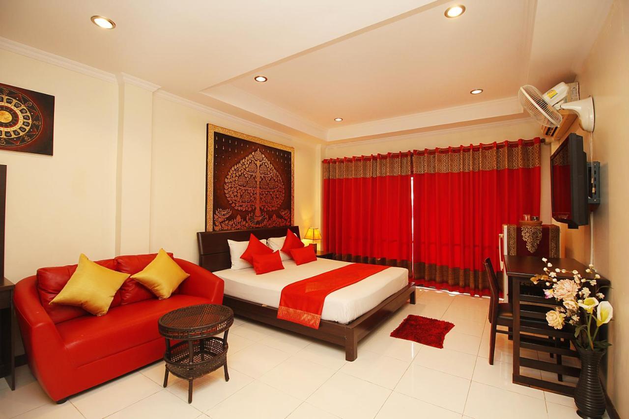 Sky Silk Decoration House Hotel Patong Buitenkant foto