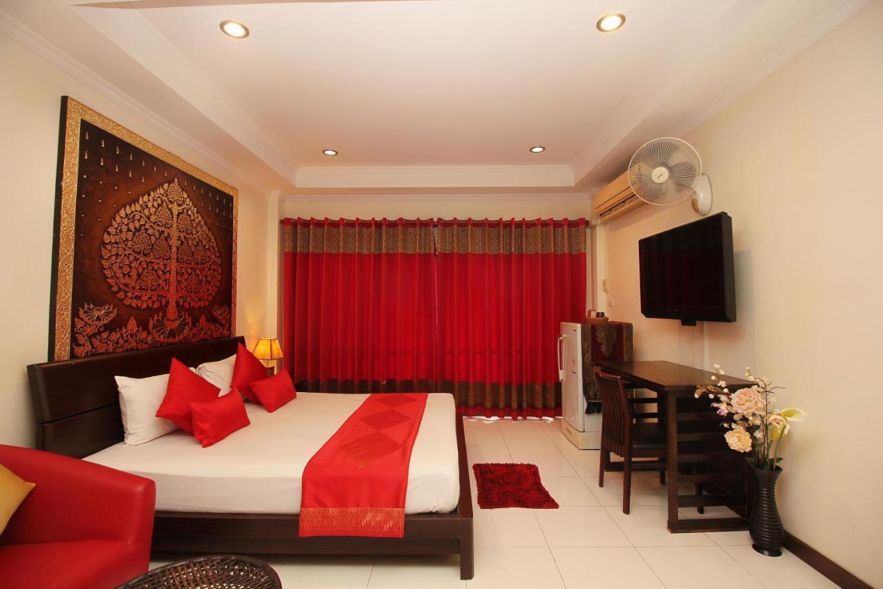 Sky Silk Decoration House Hotel Patong Buitenkant foto
