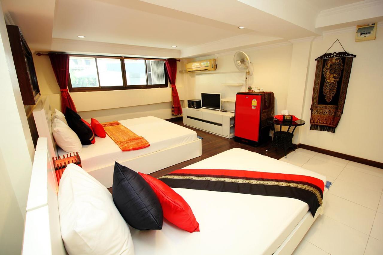 Sky Silk Decoration House Hotel Patong Buitenkant foto