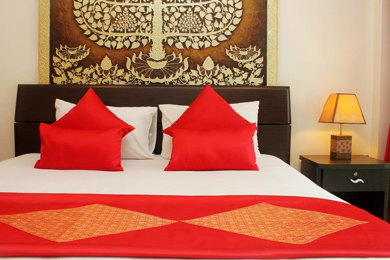 Sky Silk Decoration House Hotel Patong Buitenkant foto